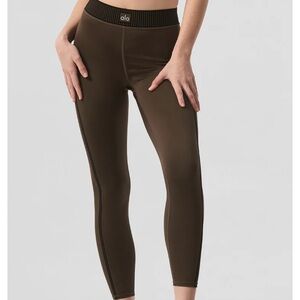 alo yoga airlift 7/8 line up legging